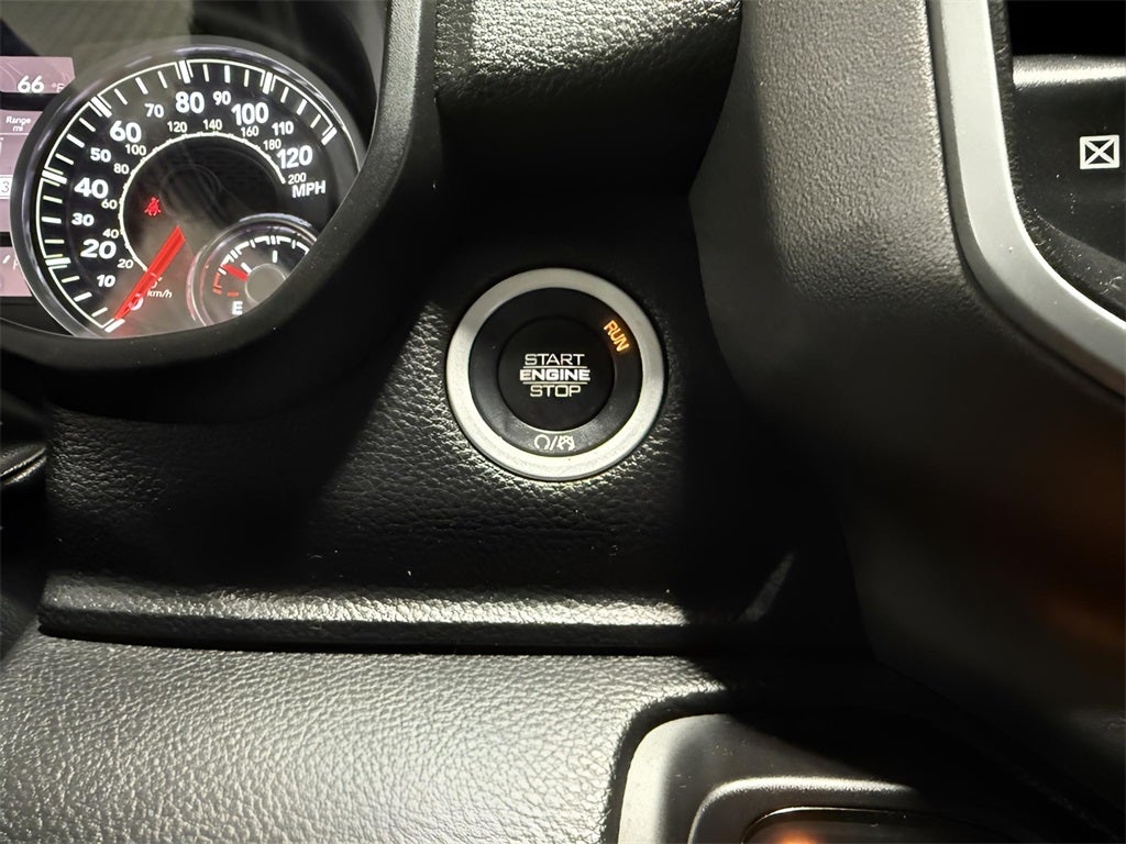 2022 RAM 1500 Big Horn EXTENDED CAB MED BED