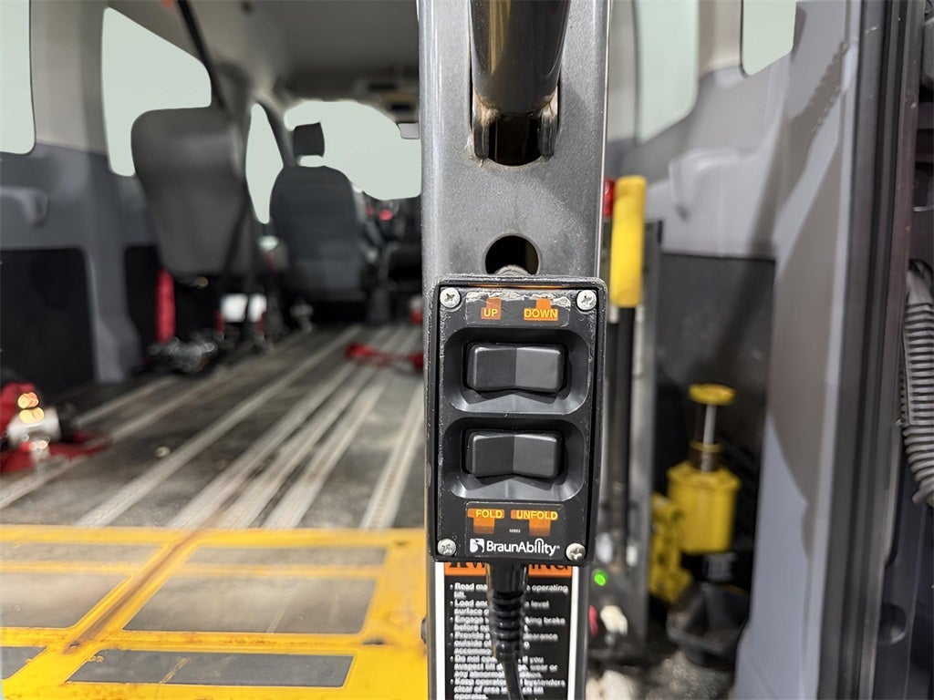 2017 Ford Transit-350 XL handicap van