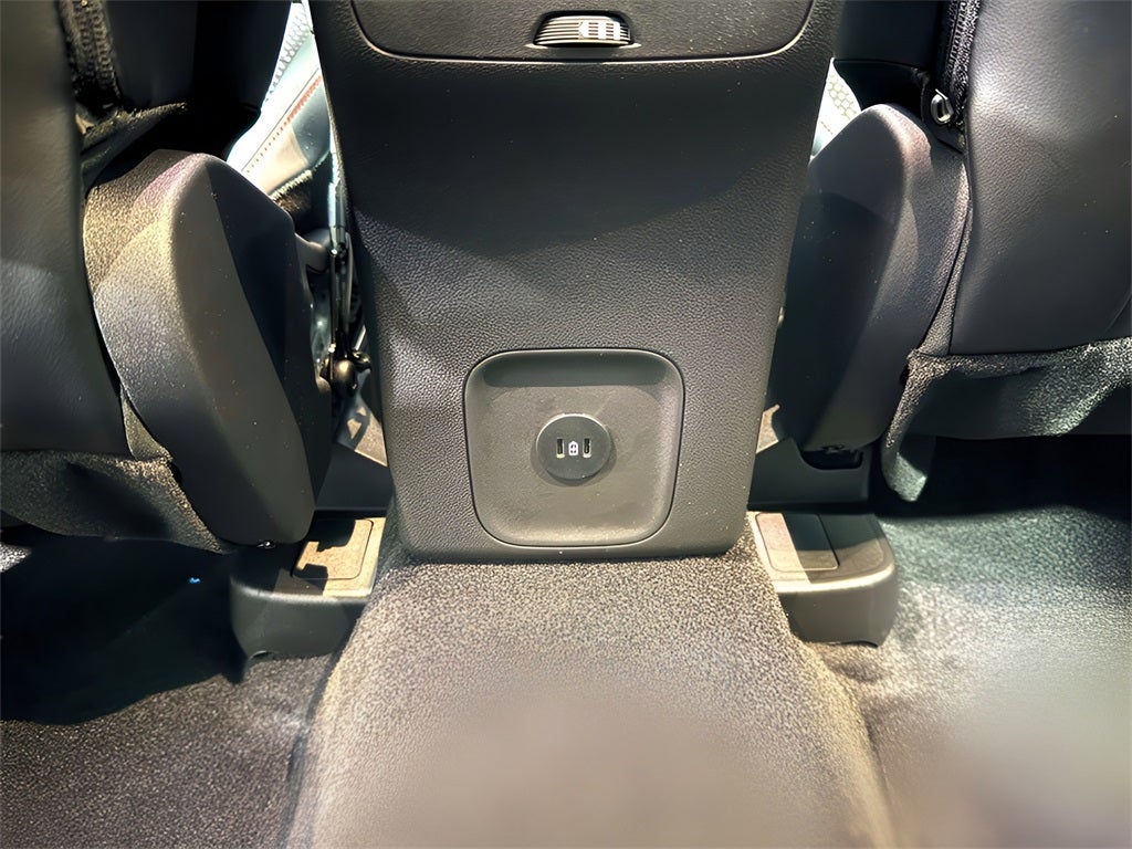 2024 Ford Escape ST-Line Select new car grounded