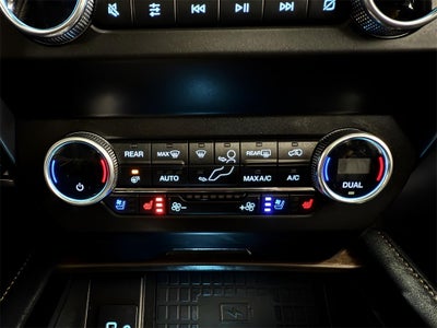 2021 Ford Expedition Max Platinum 22's