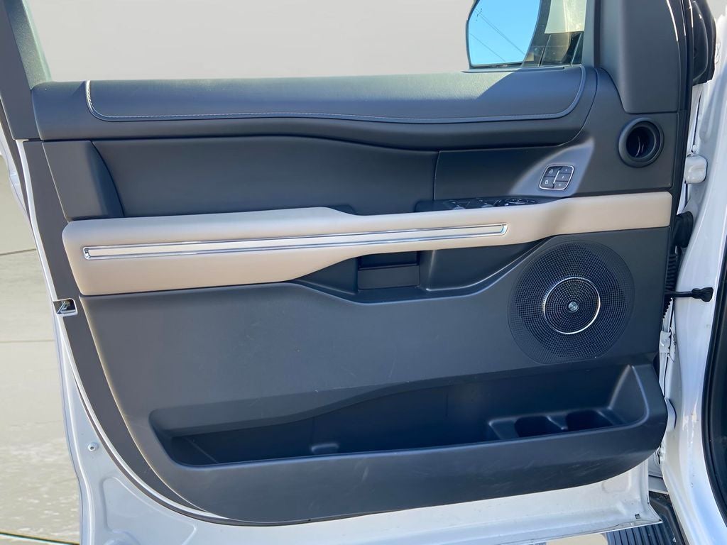 2024 Ford Expedition Max Limited Heated and Cooled Leather, Panoramic Sunroof,Tow P