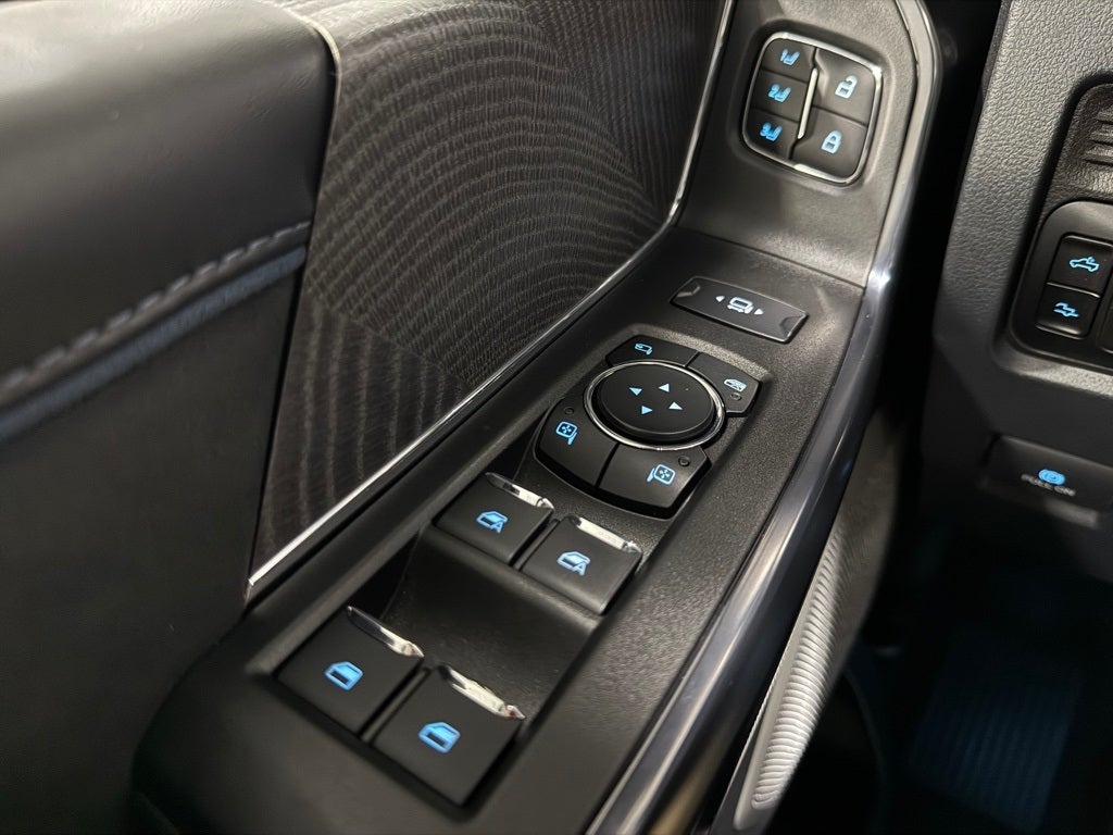 2025 Ford F-250SD Platinum