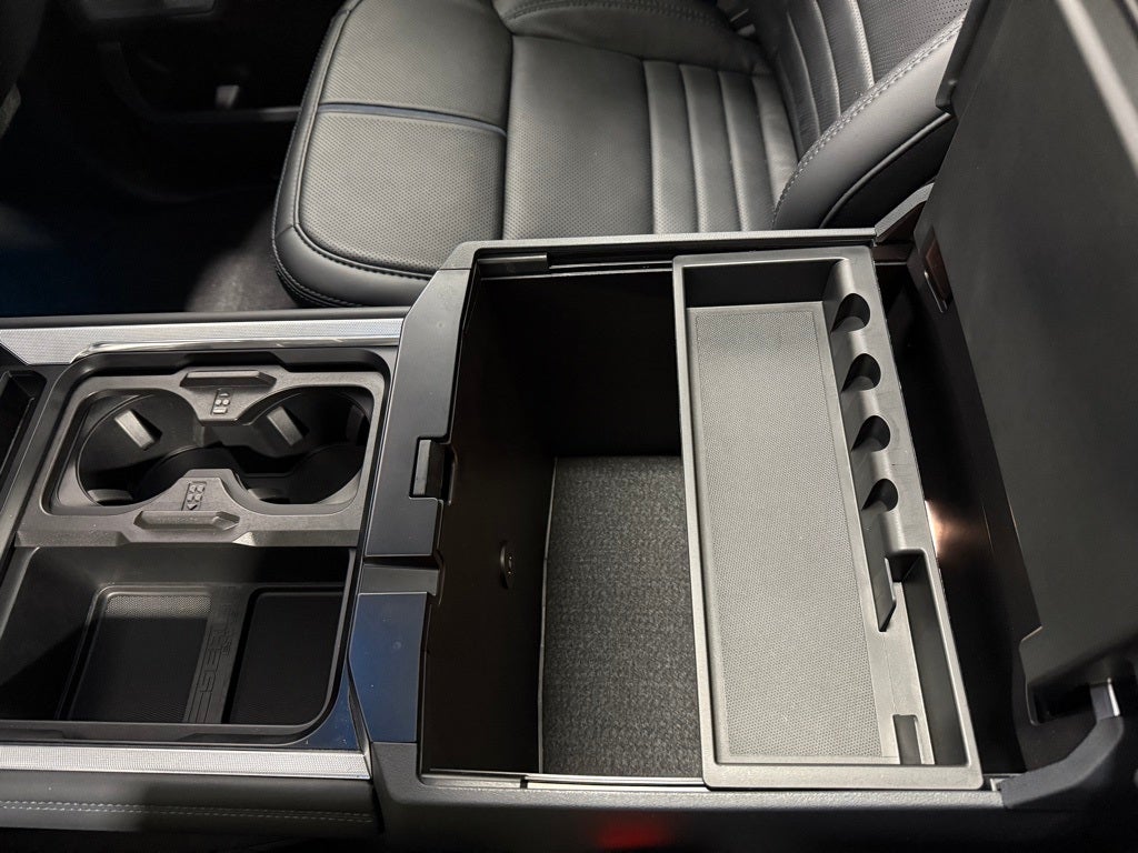 2025 Ford F-250SD Platinum