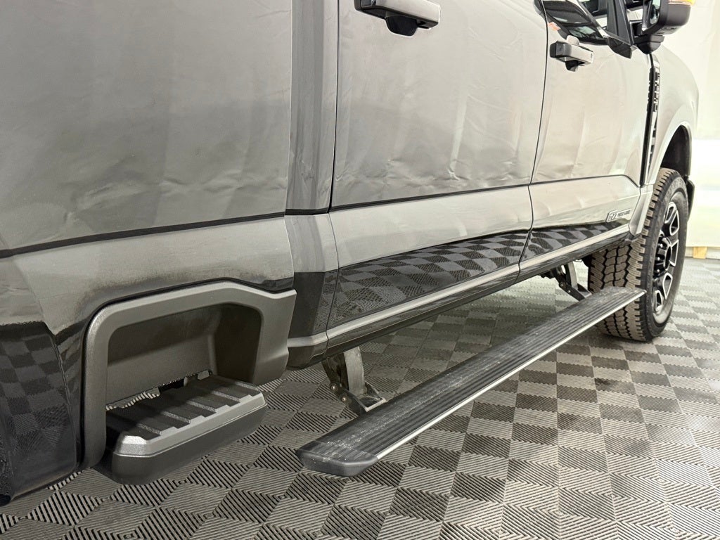 2025 Ford F-250SD Platinum