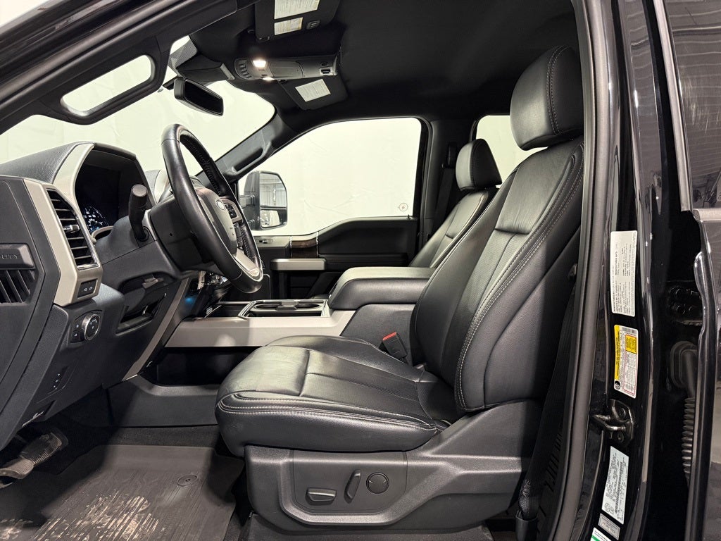 2022 Ford F-250SD Lariat