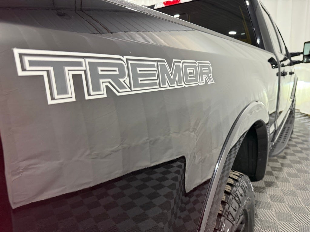 2022 Ford F-250SD Lariat