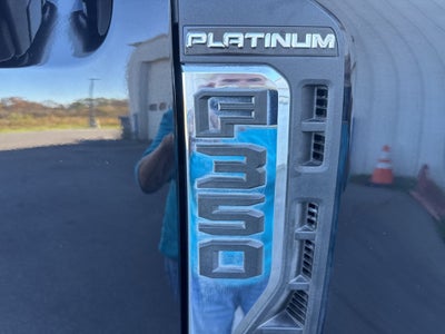 2025 Ford F-350SD Platinum