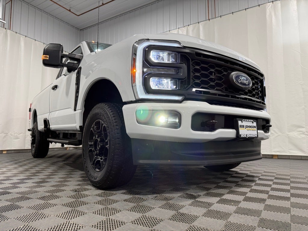 2025 Ford F-250SD XLT