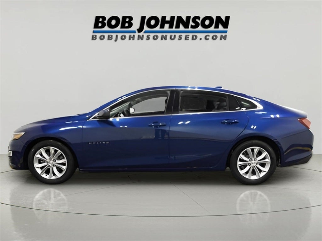 2019 Chevrolet Malibu LT w/ Leather & Sunroof *CarBravo Certified*