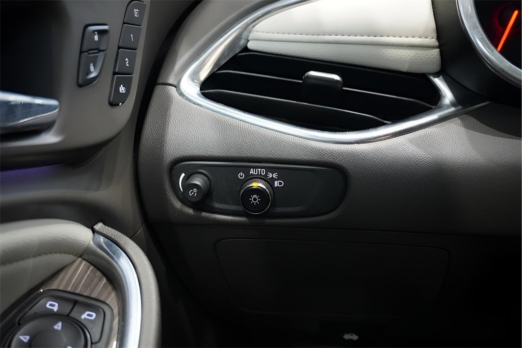 2022 Chevrolet Malibu Premier