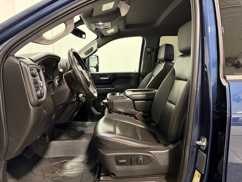 2023 Chevrolet Silverado 3500HD LTZ