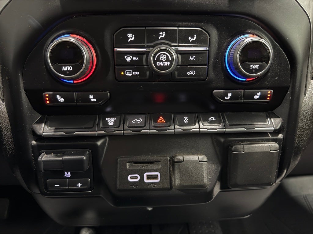 2023 Chevrolet Silverado 3500HD LTZ