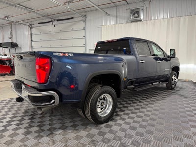 2023 Chevrolet Silverado 3500HD LTZ
