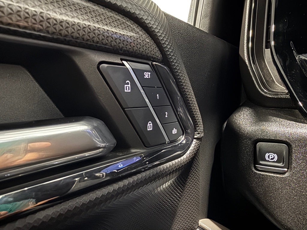 2024 Chevrolet Silverado 2500HD ZR2 AEV BISON