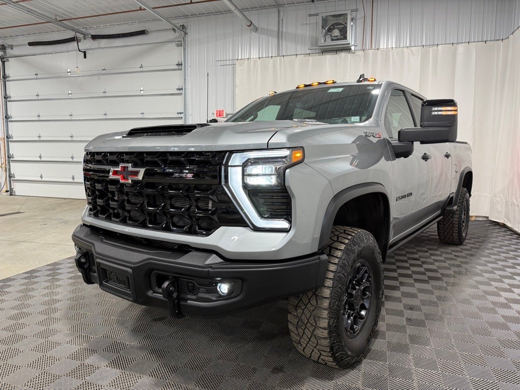 2024 Chevrolet Silverado 2500HD ZR2 AEV BISON