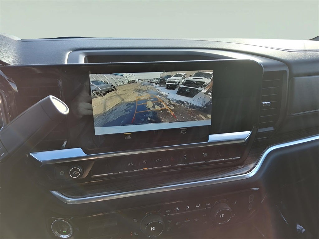 2025 Chevrolet Silverado 1500 LT V8 With Assist Steps and Hard Tonneau Cover!