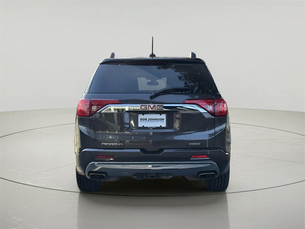 2019 GMC Acadia Denali