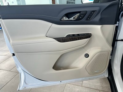 2023 GMC Acadia Denali Ultimate Package