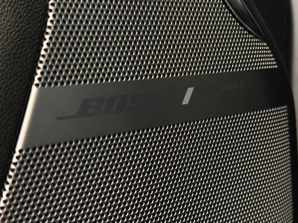 2024 GMC Yukon Denali Ultimate CARBRAVO CERTIFIED