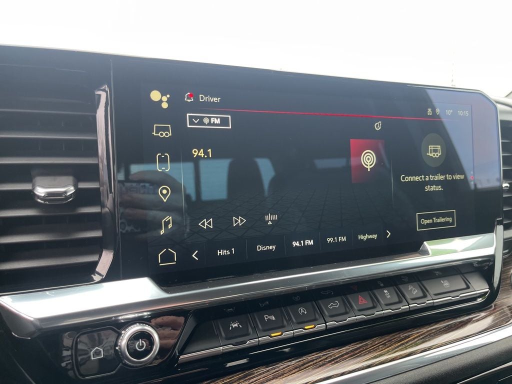 2024 GMC Sierra 1500 Elevation SUNROOF