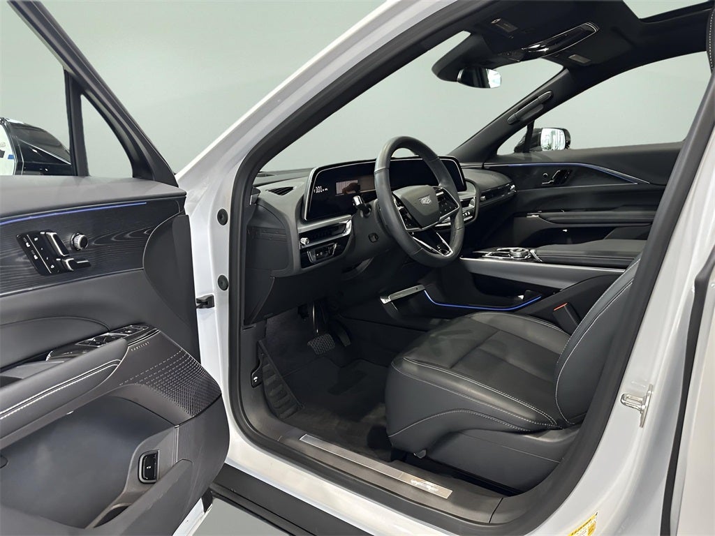 2024 Cadillac LYRIQ Luxury AWD Original MSRP $67,000
