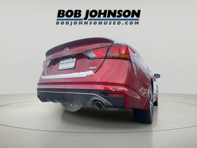 2022 Nissan Altima 2.5 SR