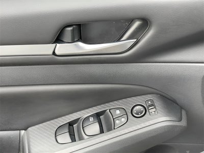 2022 Nissan Altima 2.5 SV Certified