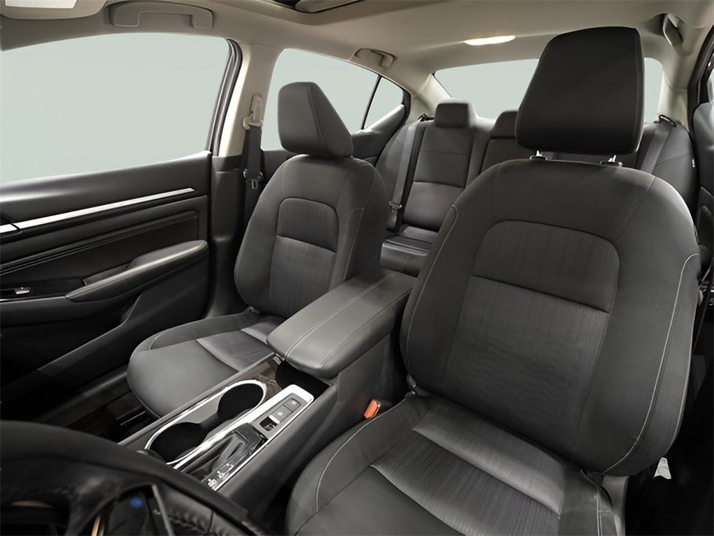 2022 Nissan Altima 2.5 SV AWD *CarBravo Certified*