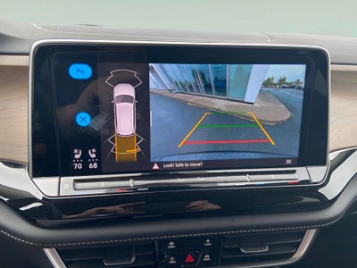 2025 Volkswagen Atlas 2.0T SE w/Technology 1 Owner Clean Auto Check!