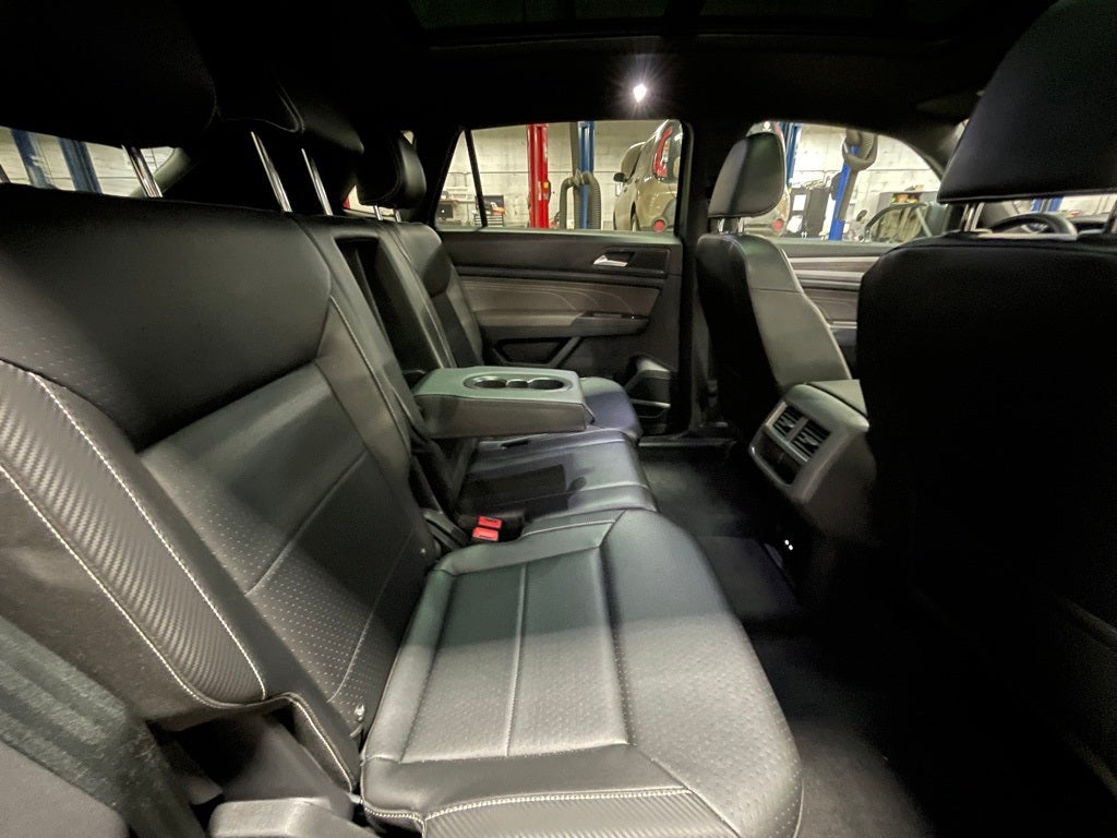 2022 Volkswagen Atlas Cross Sport 3.6L V6 SE w/Technology Certified