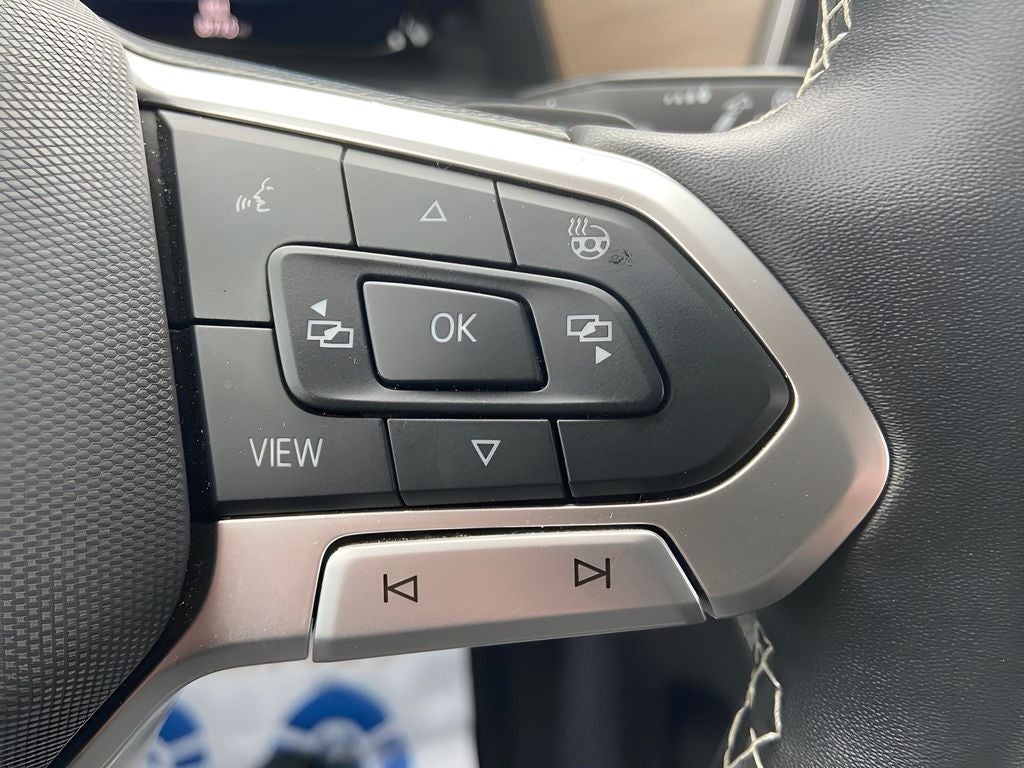 2025 Volkswagen Atlas 2.0T SE