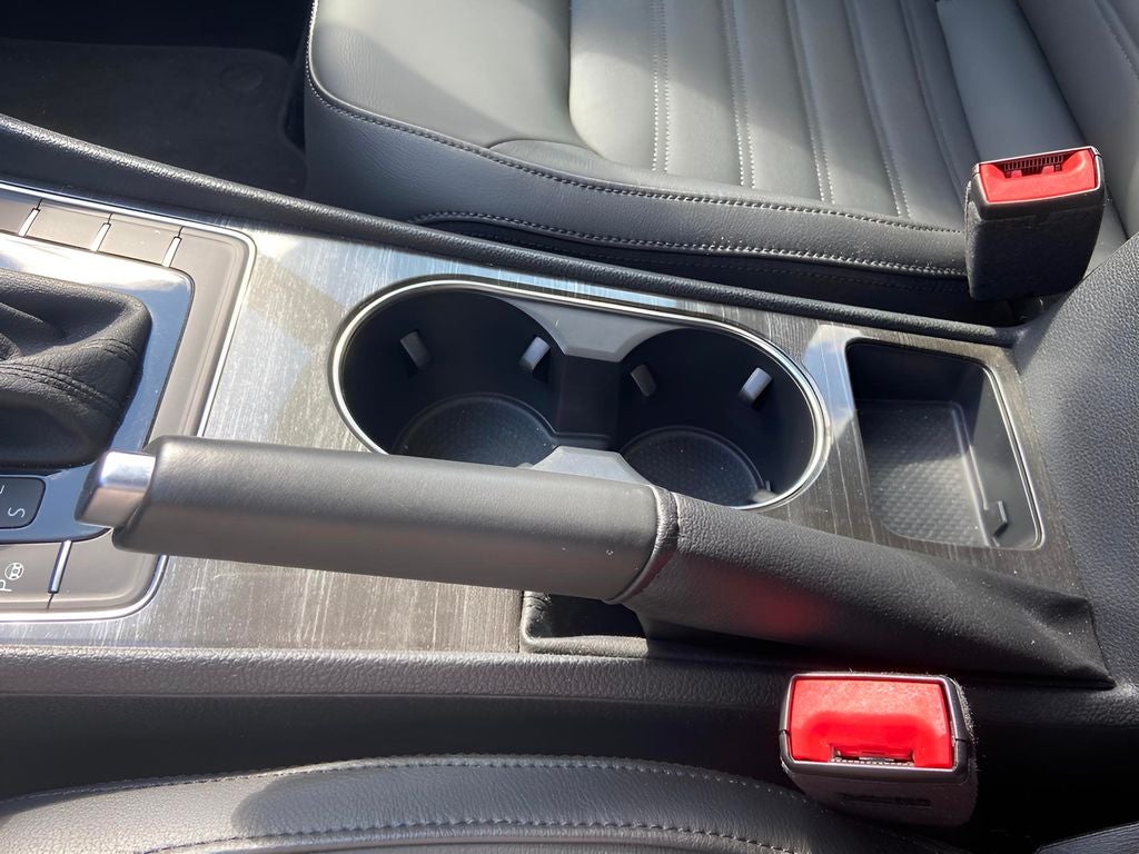 2018 Volkswagen Passat 2.0T SEL Premium Company Car Only 3000 Miles