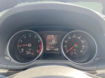 2018 Volkswagen Passat 2.0T SEL Premium Company Car Only 3000 Miles