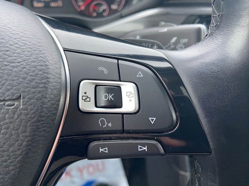 2020 Volkswagen Passat 2.0T R-Line