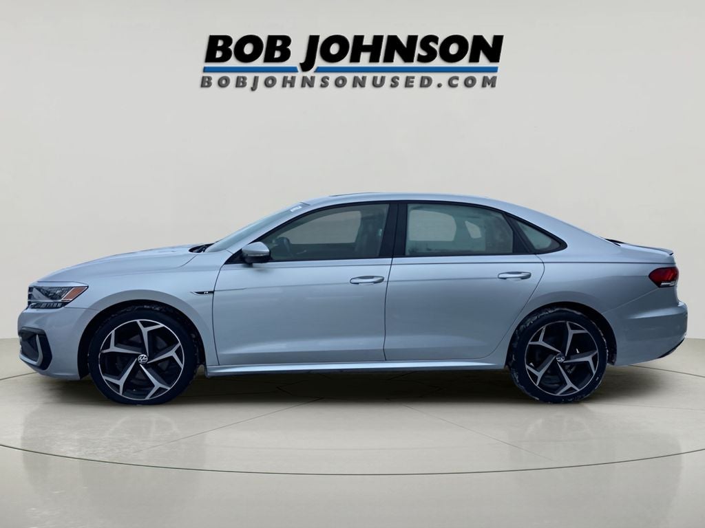 2020 Volkswagen Passat 2.0T R-Line