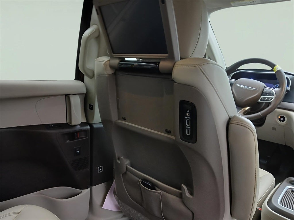 2020 Chrysler Pacifica Touring L Plus