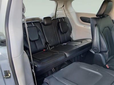 2024 Chrysler Pacifica Hybrid Select