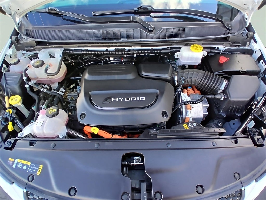 2024 Chrysler Pacifica Hybrid Select