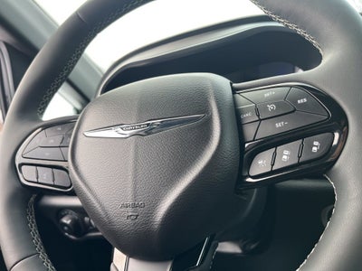 2024 Chrysler Pacifica Limited S APPERANCE PACKAGE