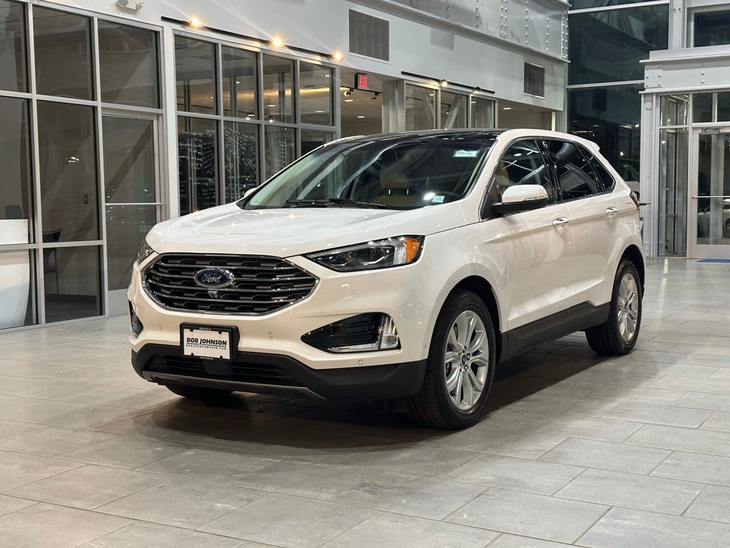 2020 Ford Edge Titanium