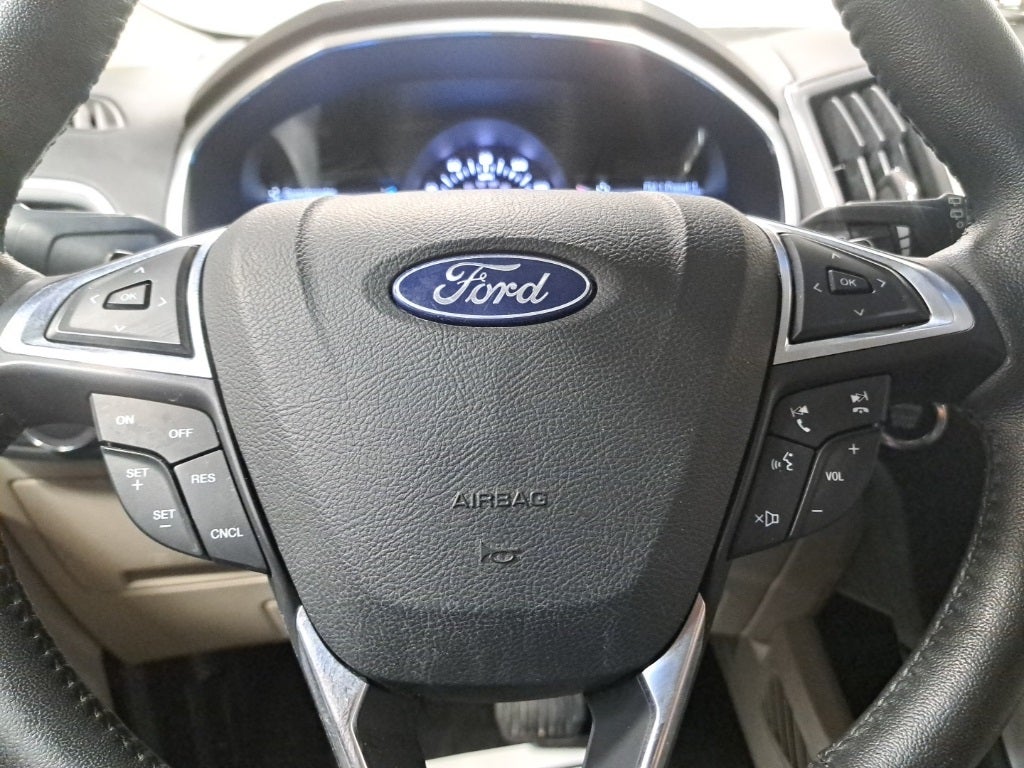 2018 Ford Edge Titanium Remote Start & Heated Leather Seats