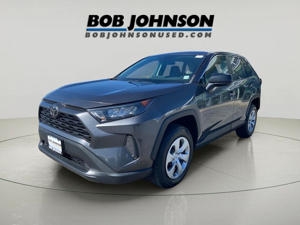 2022 Toyota RAV4 LE 1 Owner 4WD Only 39865 Miles