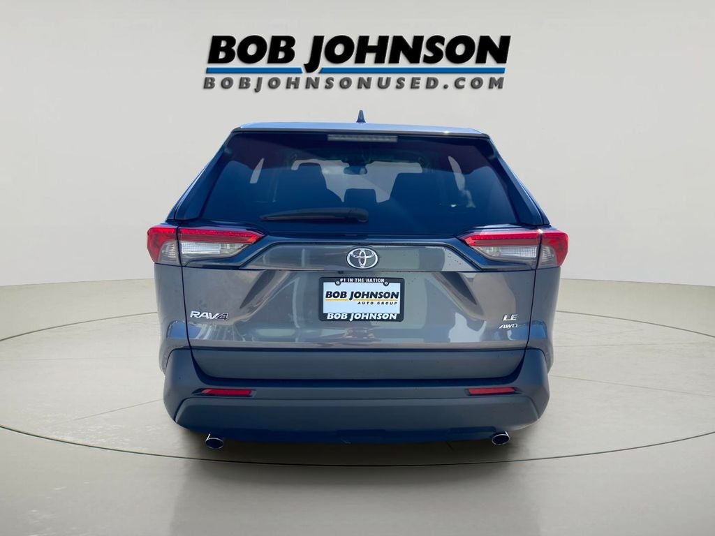 2022 Toyota RAV4 LE 1 Owner 4WD Only 39865 Miles