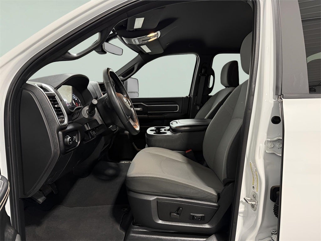 2024 RAM 3500 Big Horn LONG BED