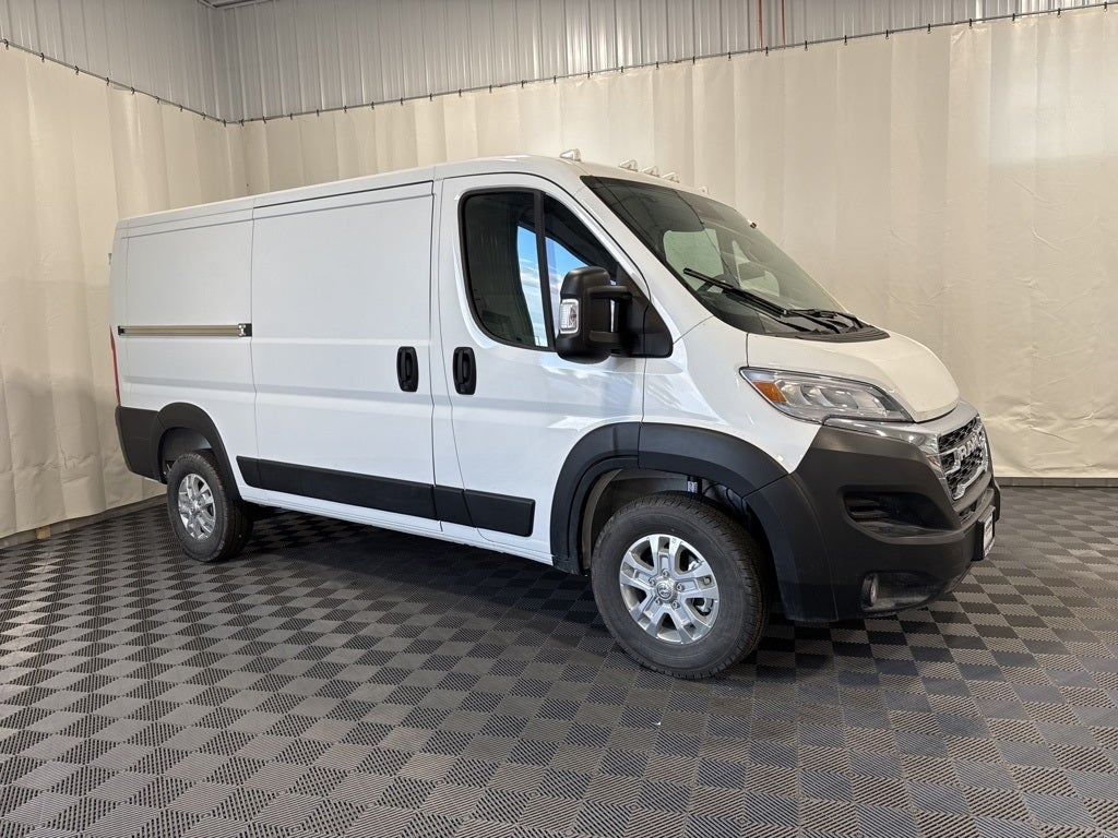 2025 RAM ProMaster 1500 SLT Low Roof 136" WB ORIG MSRP $53,760