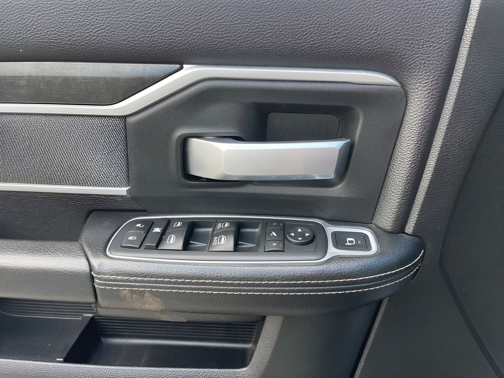 2021 RAM 2500 Big Horn NIGHT EDITION