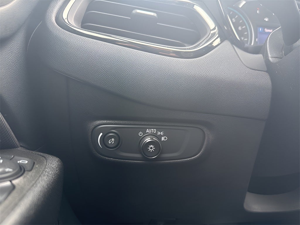 2023 Chevrolet Equinox RS CarBravo Certified! Heated Power Seats Power Liftg