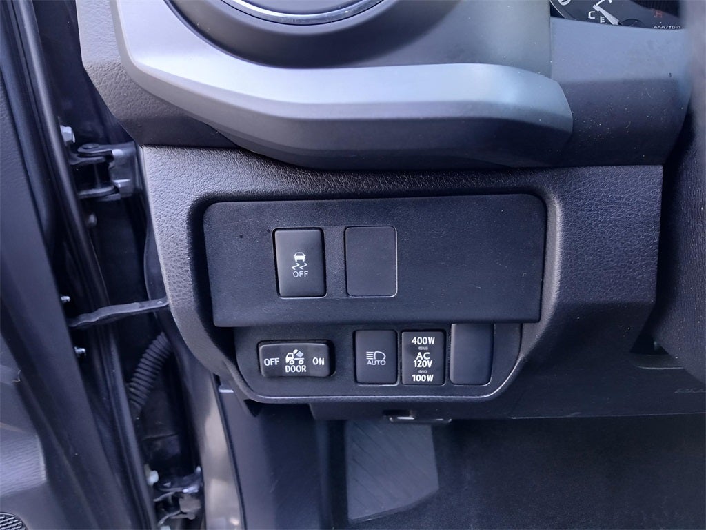 2023 Toyota Tacoma TRD Sport V6