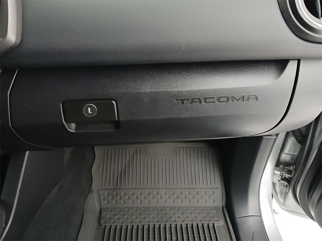 2022 Toyota Tacoma TRD Sport V6