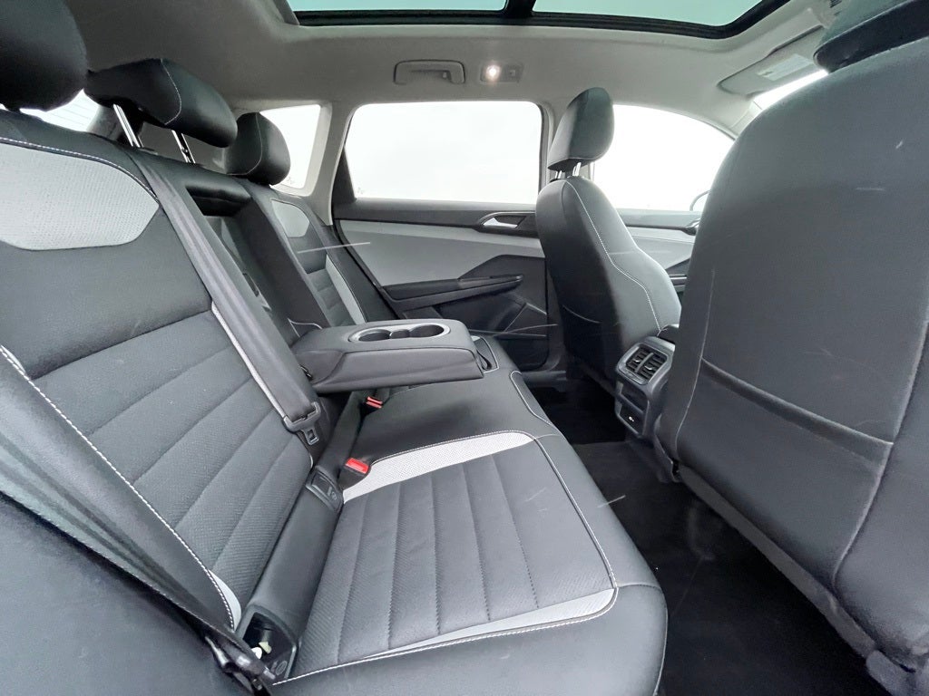 2022 Volkswagen Taos 1.5T SEL Certified